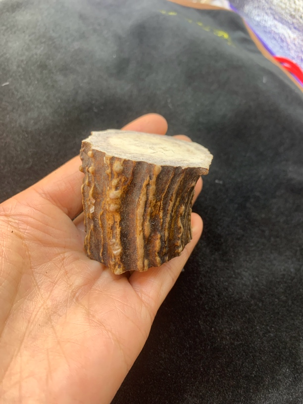 角雕刻根雕把玩件