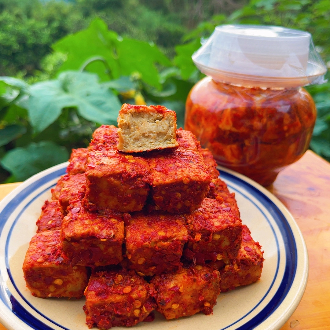 农家风味纯手工制作香辣霉豆腐乳500g 