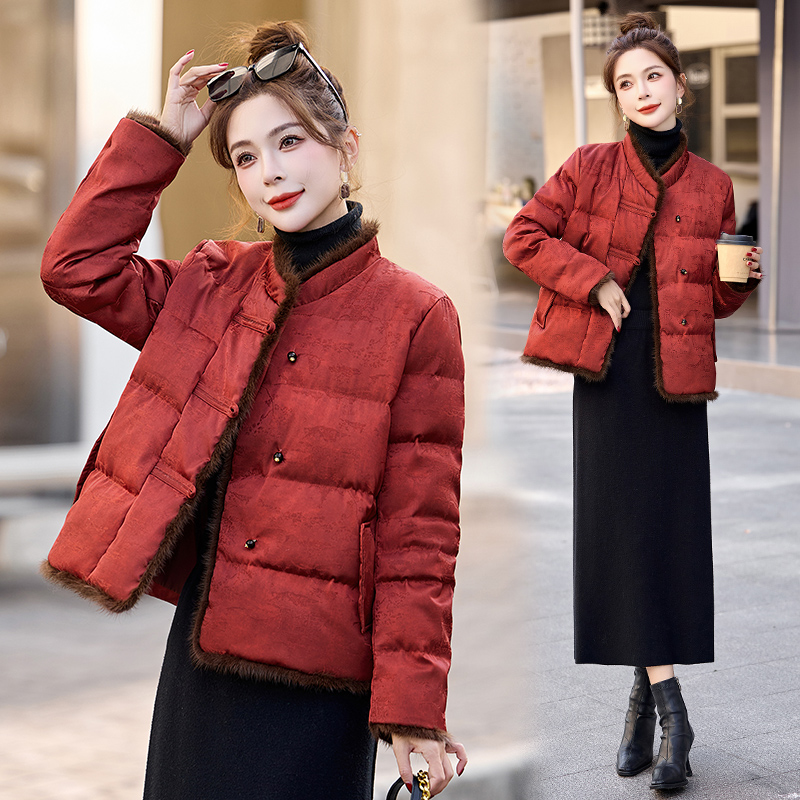 新中式刺绣短款羽绒服2025冬新款小个子水貂毛拼接白鸭绒气质外套