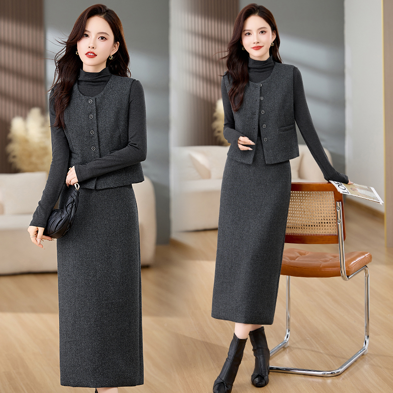 时尚套装显瘦气质洋气针织女神毛呢修身秋冬长袖打底三件套包臀裙