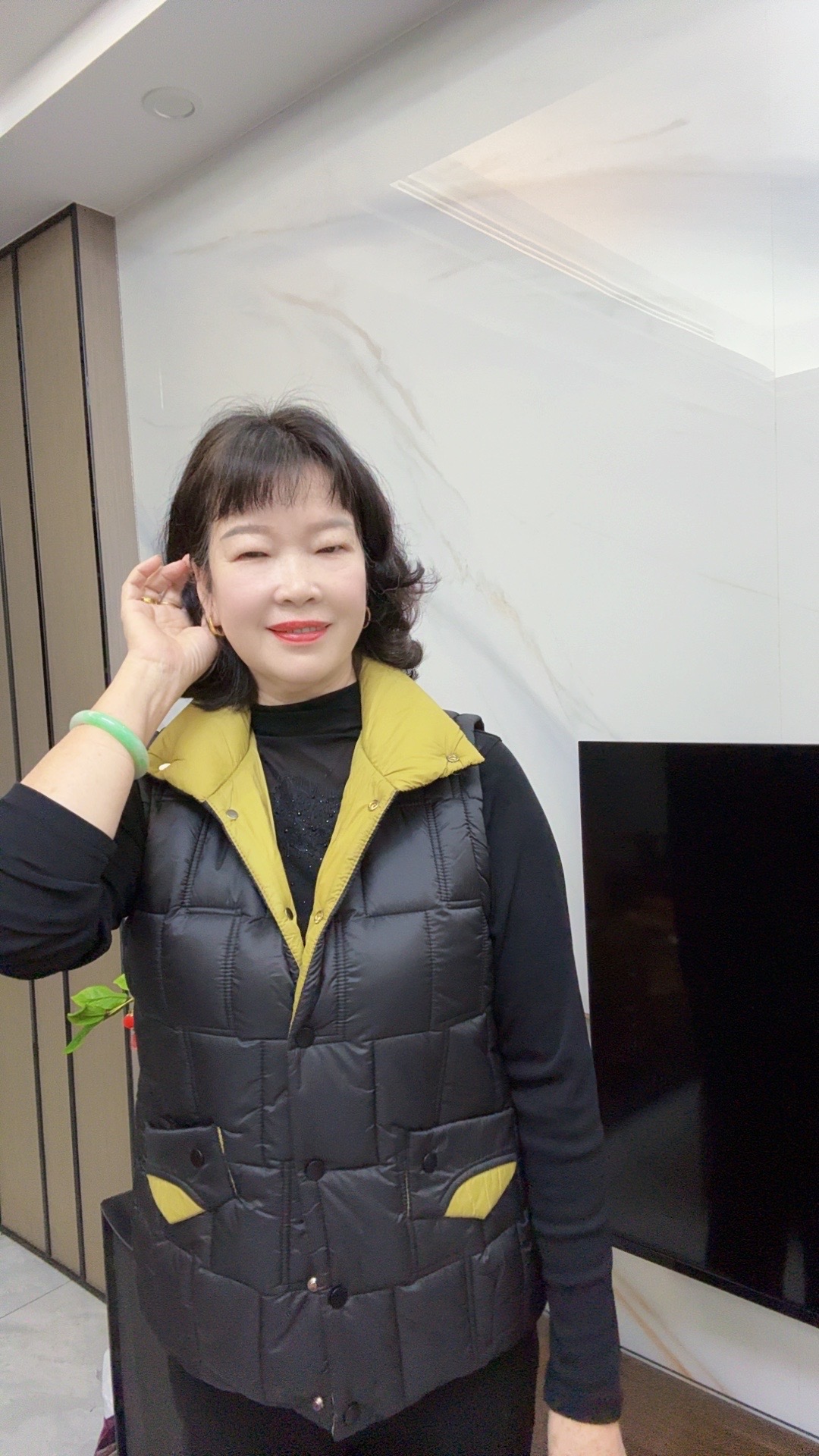 8817轻薄棉服保暖女士马甲时尚显瘦