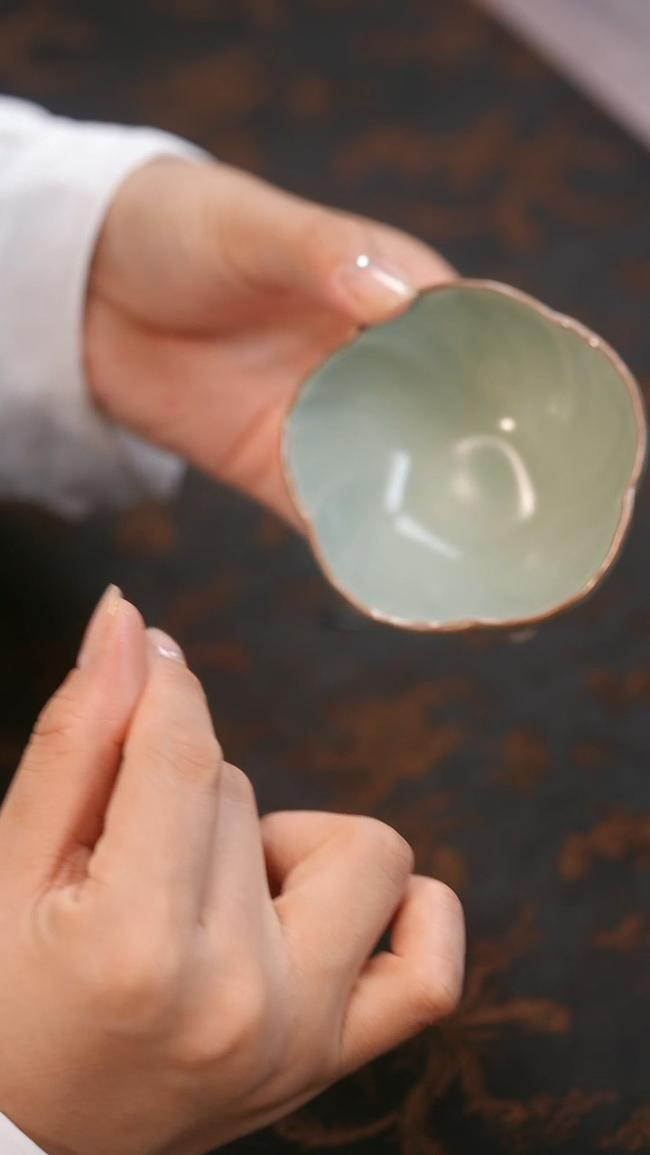 【闪购商品】汝窑开片梅花主人杯