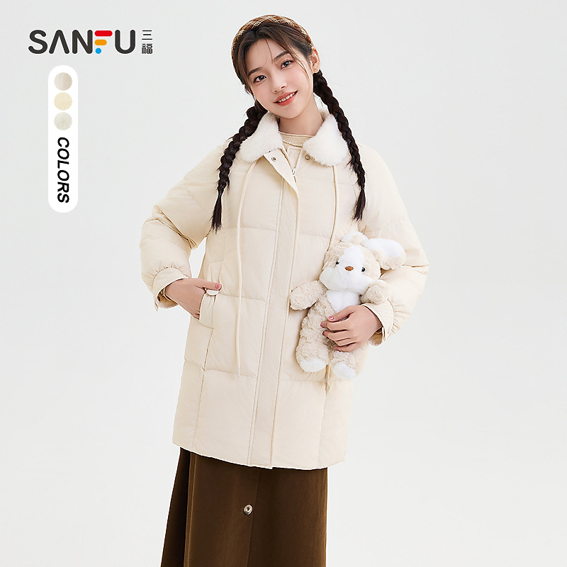 三福羽绒服2024冬季蝴蝶结系带毛绒翻领中长款外套女装832882