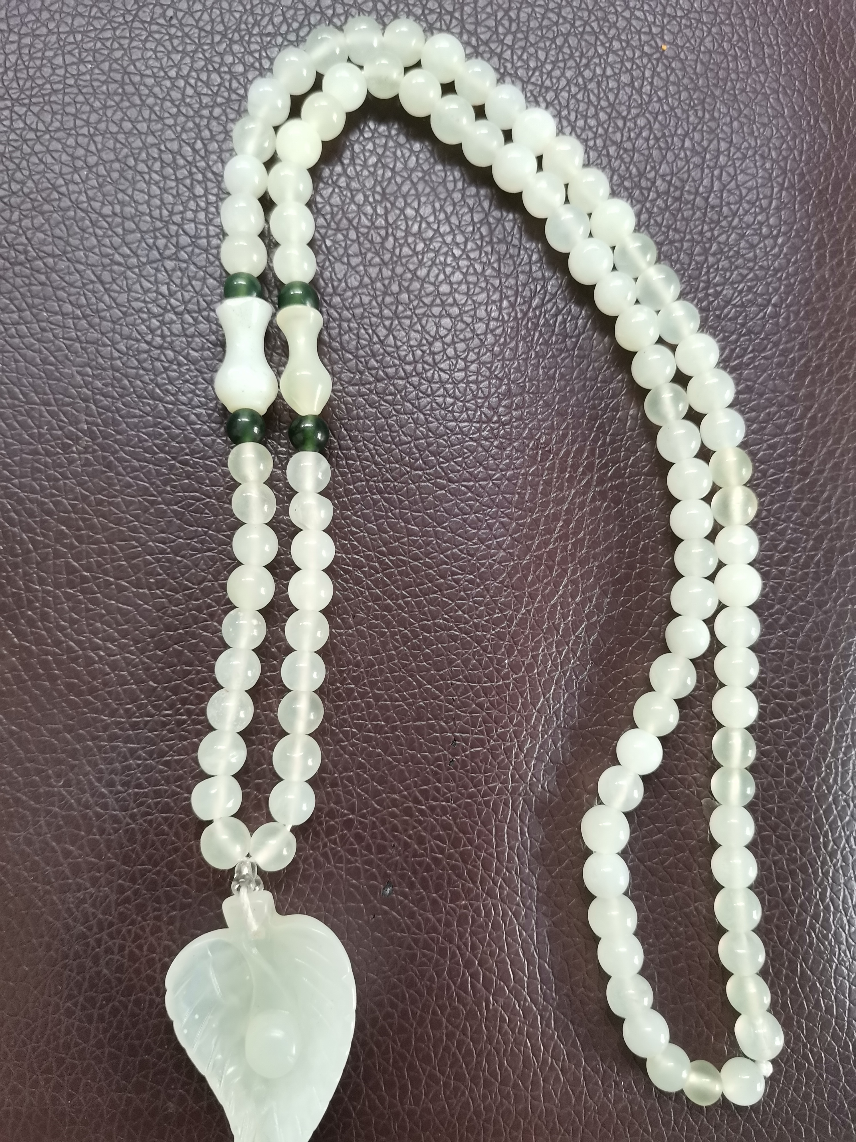 岫玉挂件项链吊坠