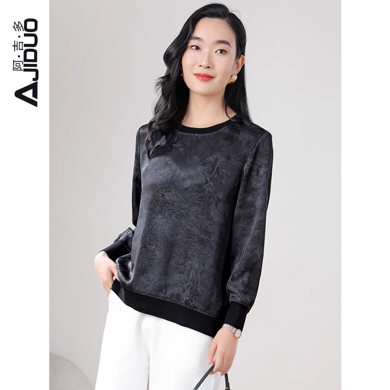 阿吉多长袖t恤2024新款女秋季高端气质印花圆领卫衣大码宽松上衣