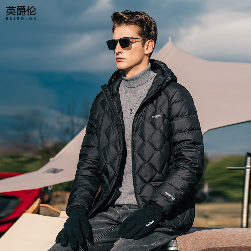 英爵伦轻薄菱形格羽绒服男士2024冬季轻便保暖连帽白鸭绒运动外套