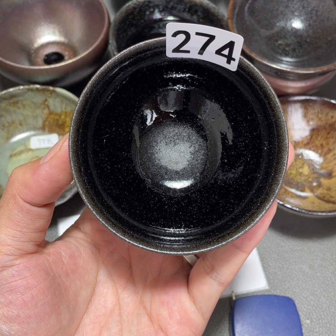 茶盏美好的一年从一杯