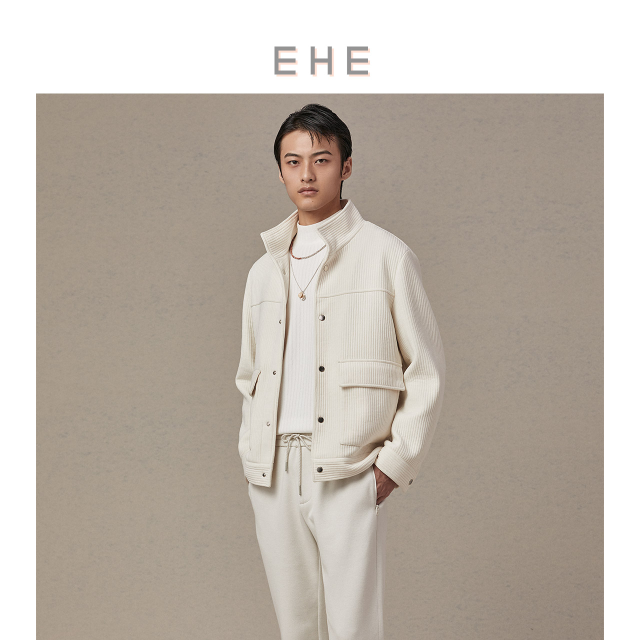 EHE男装 冬季新款灯芯条绒创意口袋复古时尚立领棉服66112234002 