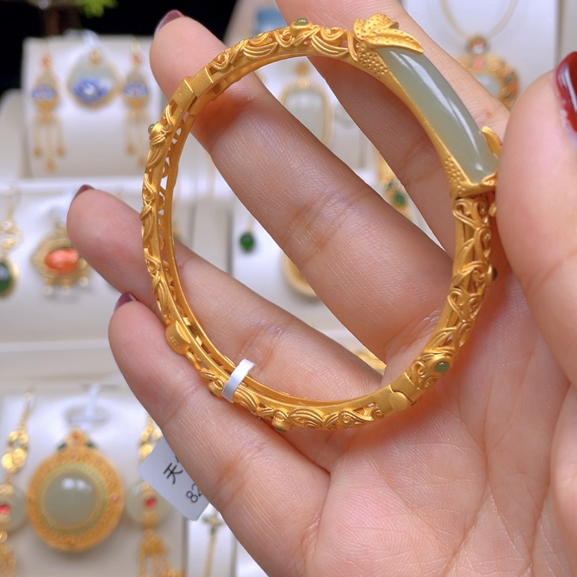 【闪购商品】和田玉颈饰银S925镀金镶嵌