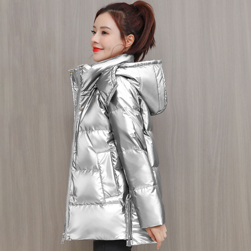 波司登亮面羽绒服女短款2023新款韩版时尚气质减龄免洗羽绒服女加