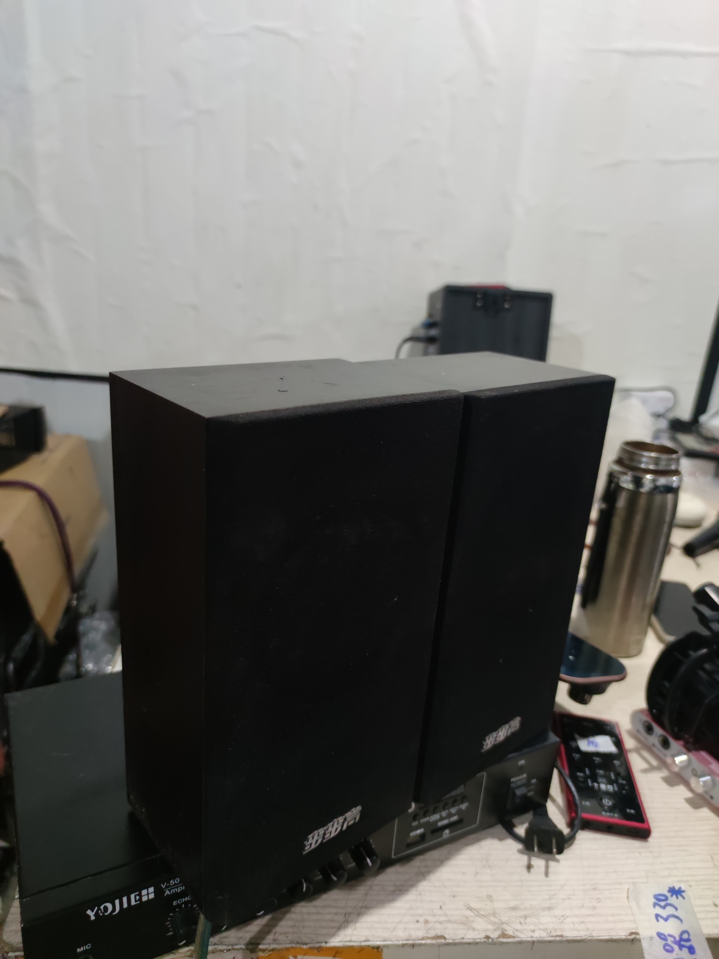 环绕音响一对      不包邮