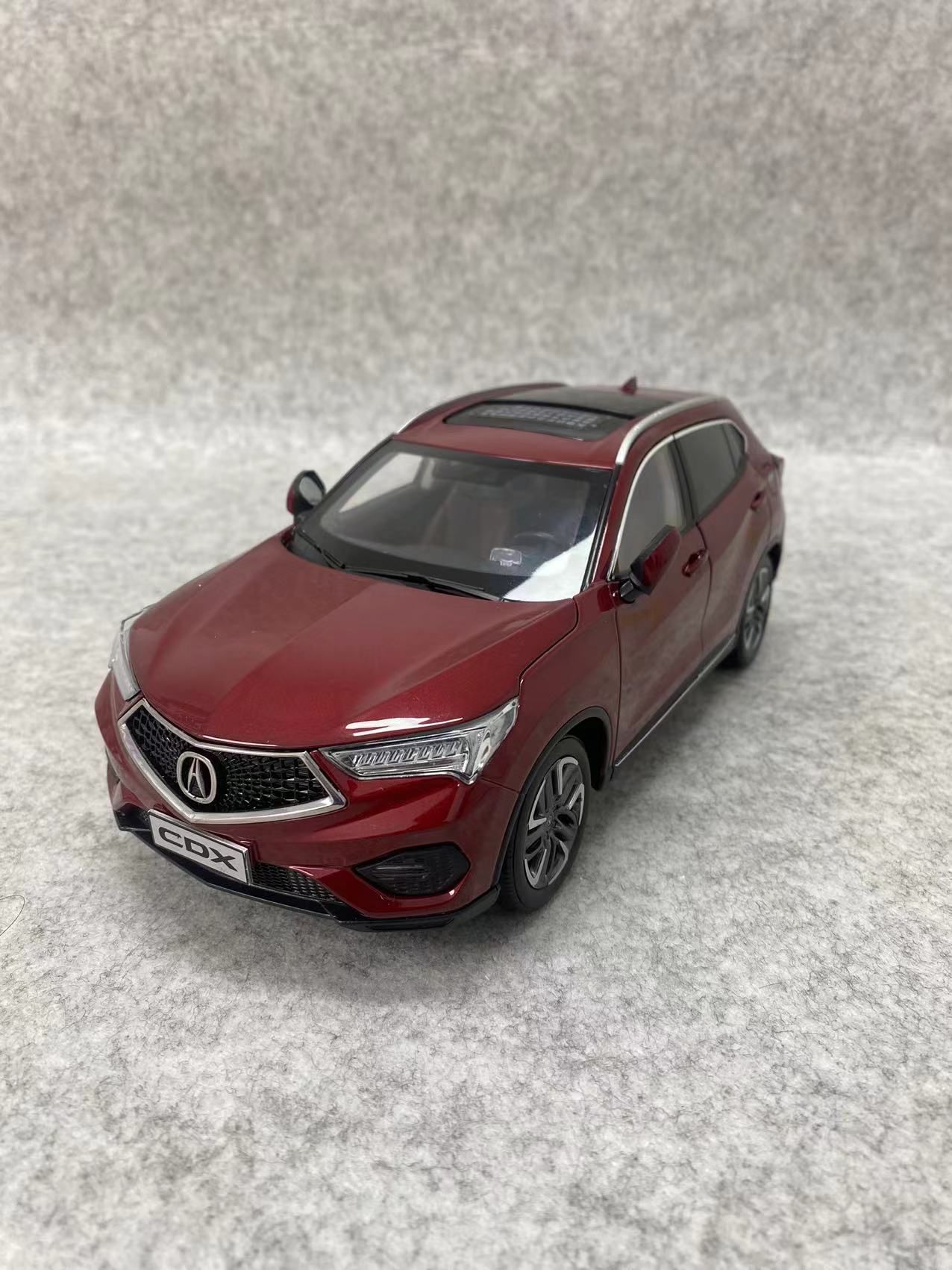 【小白车库】1:18原厂 甩 特 模仿真合金汽车收藏版工艺品模型