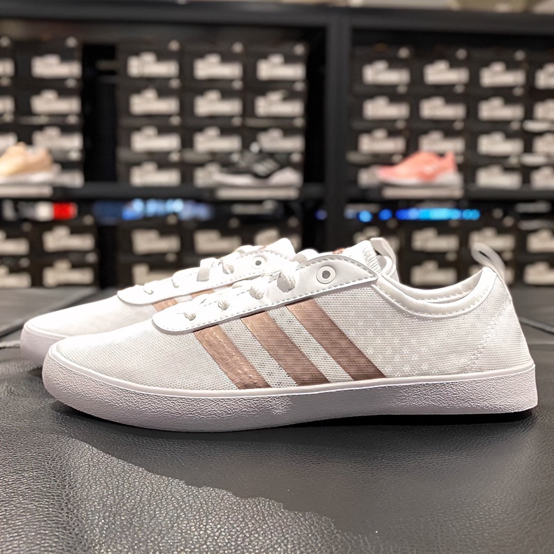 【微瑕慎拍】Adidas/阿迪达斯女子新款帆布鞋网鞋透气休闲鞋BD7823
