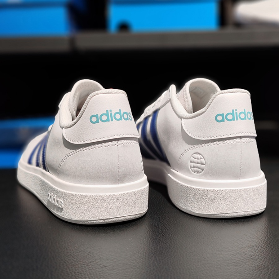 Adidas/阿迪达斯正品春秋款男鞋春季新款正品运动鞋子板鞋 HP2578