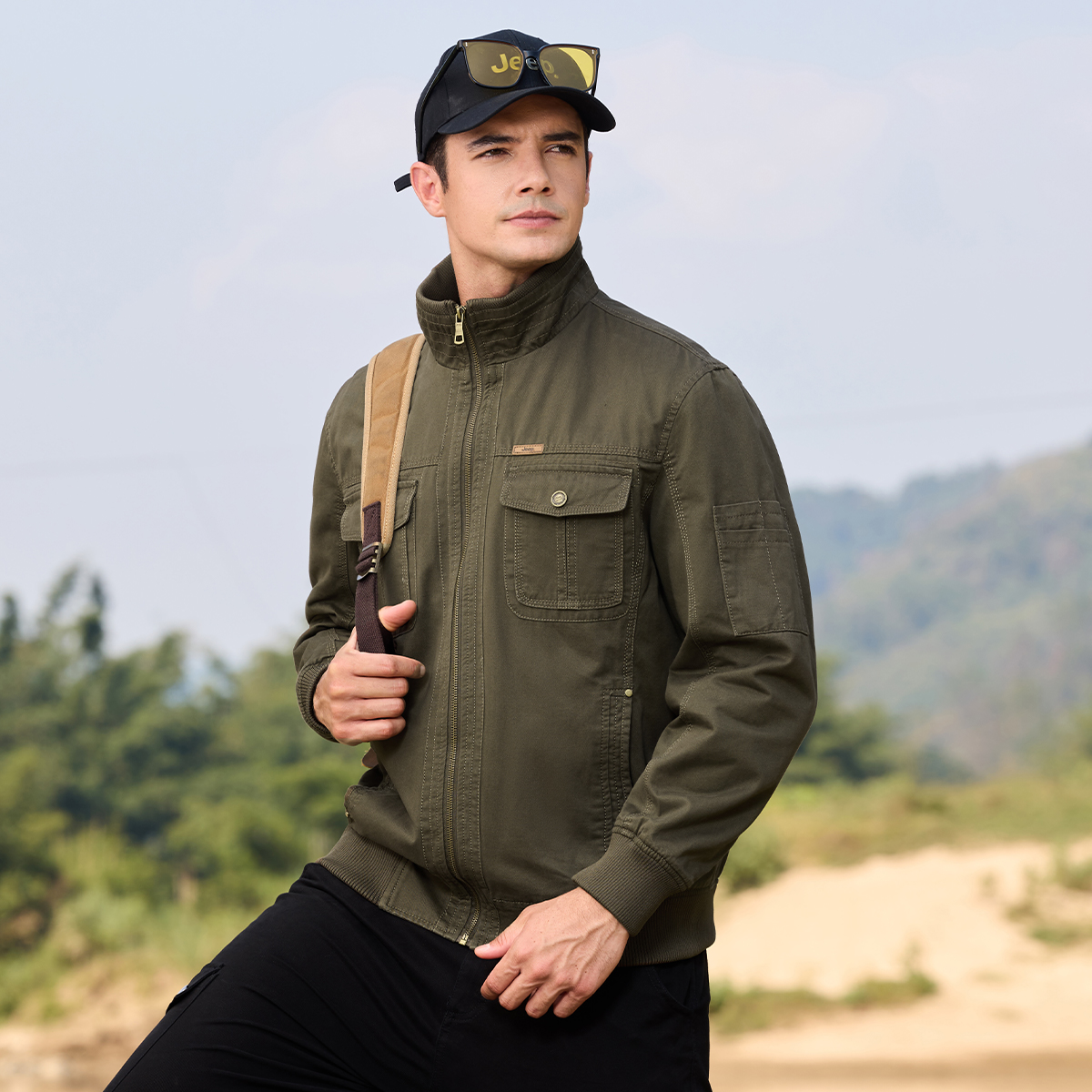 JEEP/吉普美式潮流夹克男士拉链秋冬款户外休闲男装立领宽松上衣