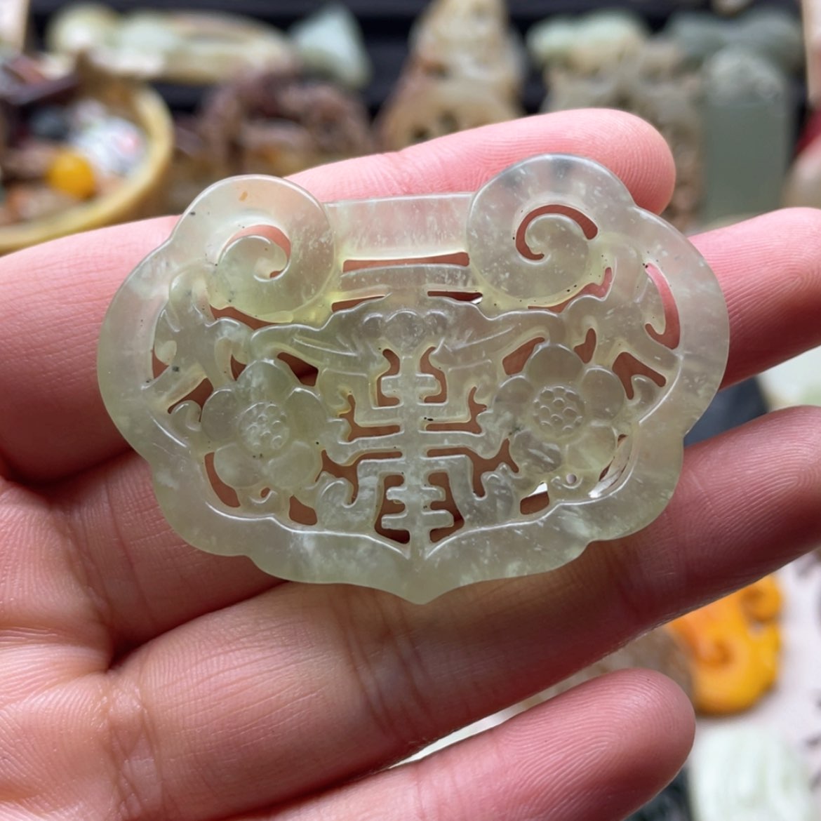 【闪购商品】蛇纹石玉颈饰未镶嵌36