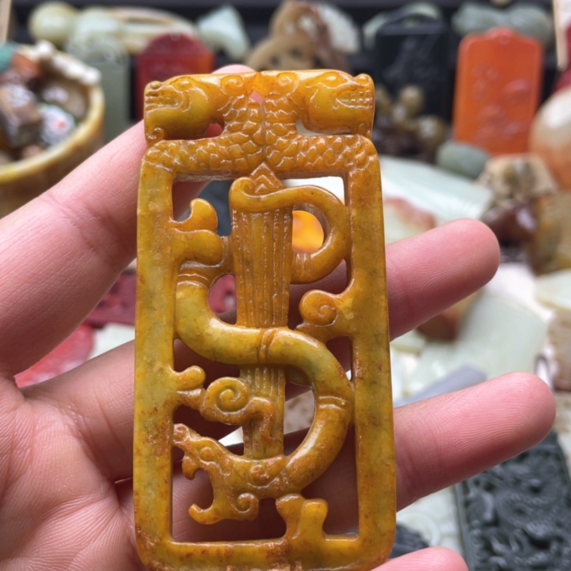 【闪购商品】蛇纹石玉颈饰未镶嵌59