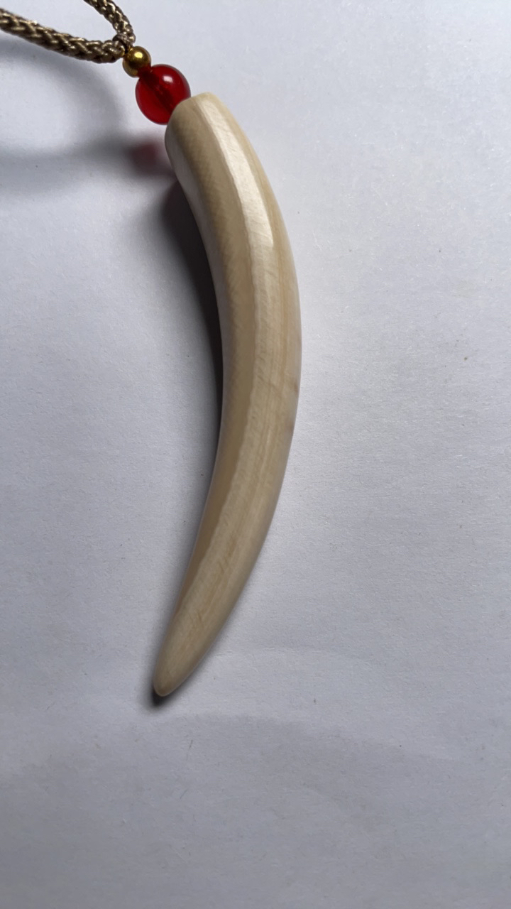 P02636 猛玛牙牙尖挂件