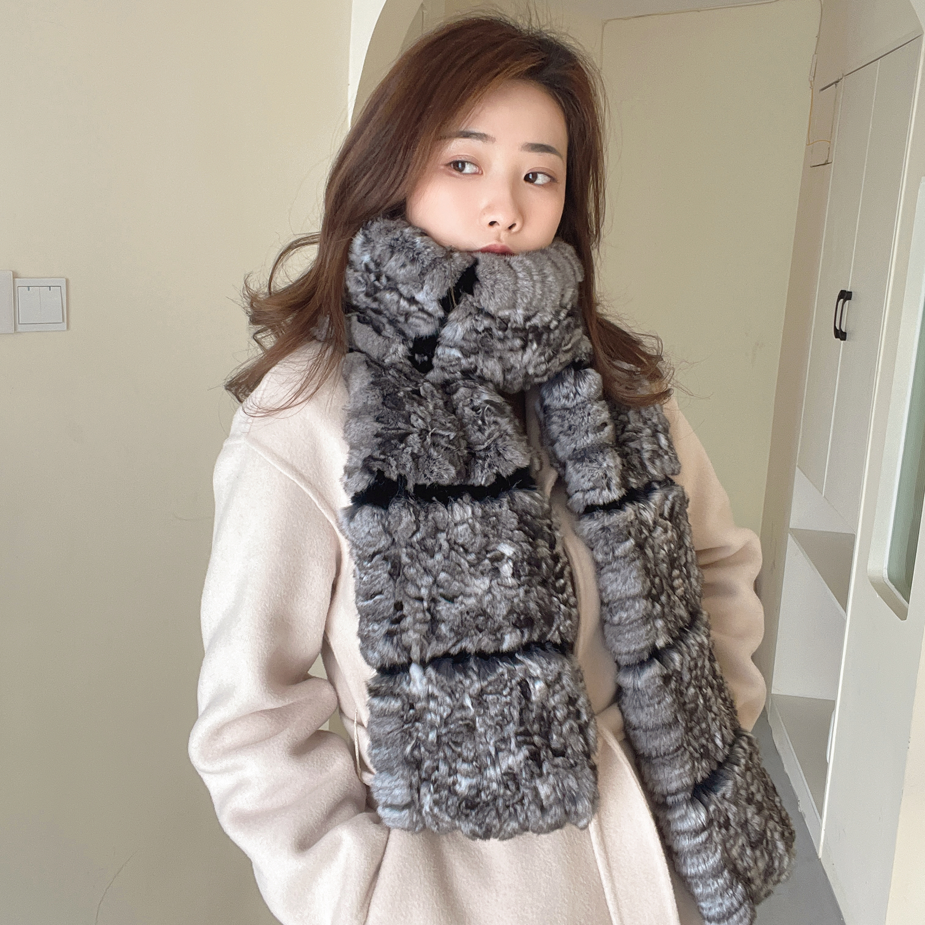 龙猫围巾青紫蓝拼接水貂貂毛冬季保暖加厚真皮百搭