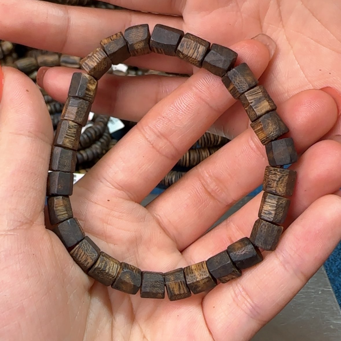 【闪购商品】沉香手串板头高货7克➕