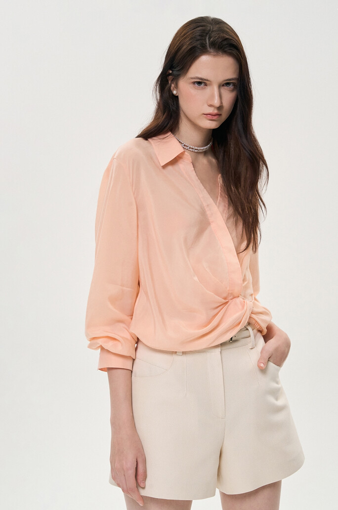 时尚长袖衬衫上衣