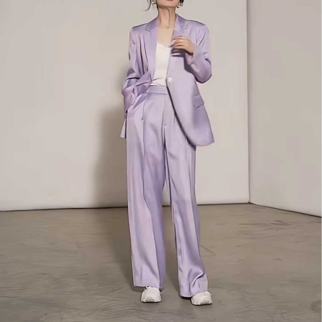 西装套装气质时尚休闲宽松紫色直筒高腰显瘦设计师秋季