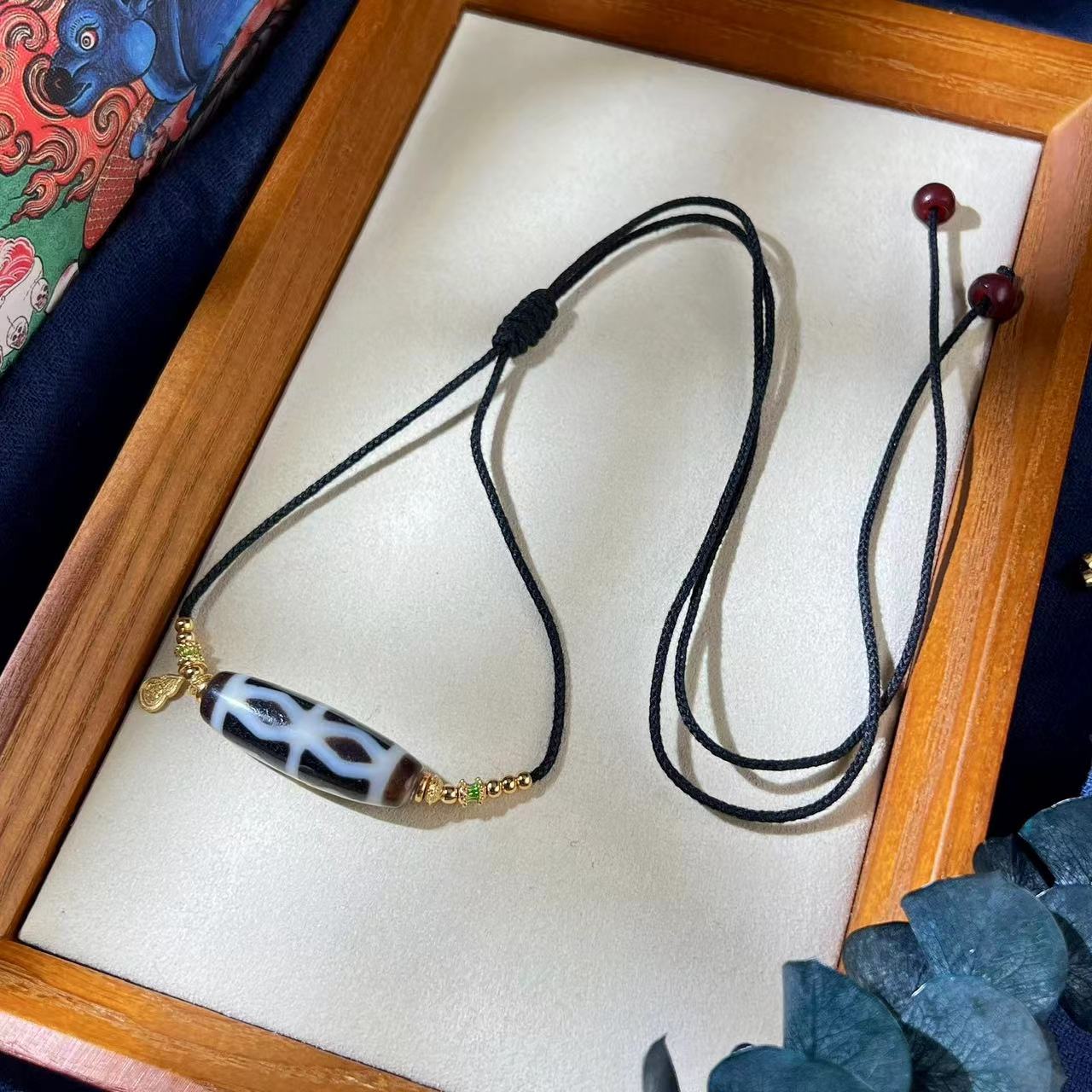 扶摇臻选|聚缘杵六玛瑙横款吊坠1454