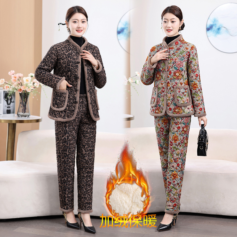 冬季新款中老年大码复古加绒盘扣保暖女装洋气时尚棉服套装