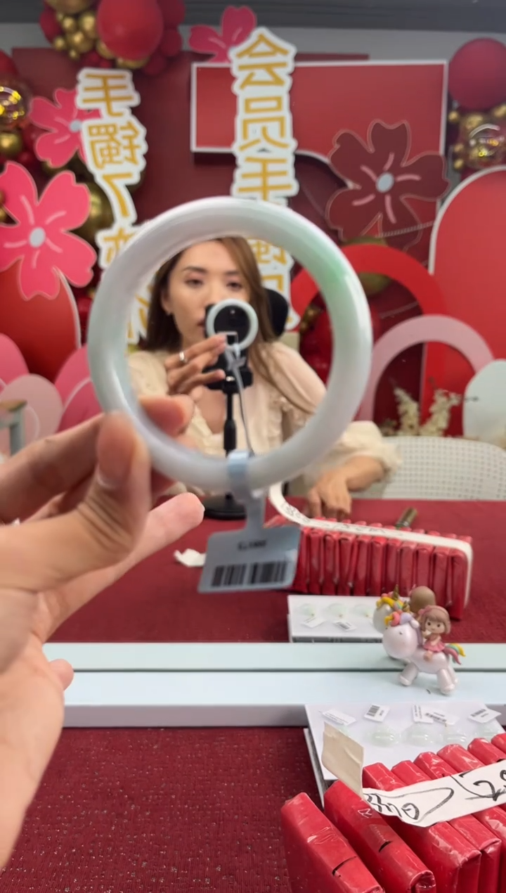 【闪购商品】翡翠手镯未镶嵌17手镯