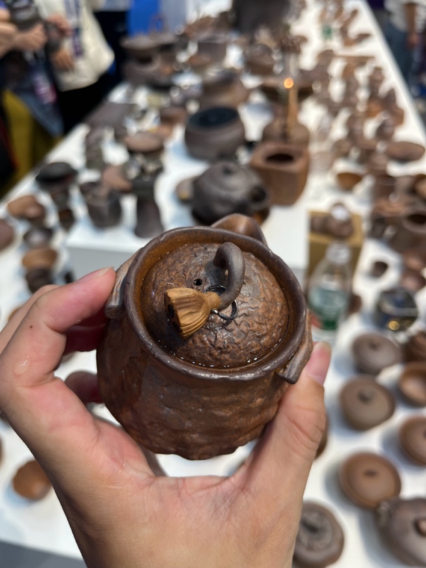 复古风老陶泥莲蓬挂坠手抓壶   挂坠手抓壶