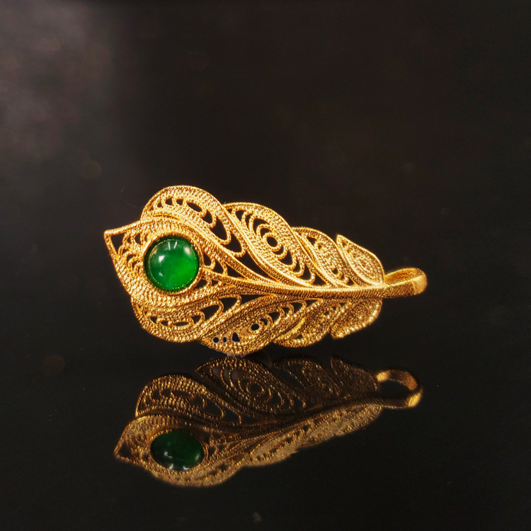 18K金翡翠花丝羽毛吊坠 G7637