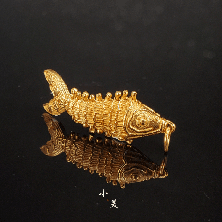 吊坠925银 神鱼摆尾吊坠 可动精工 S1326