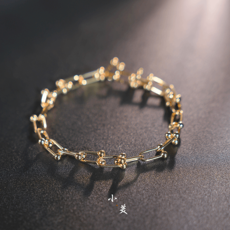 18K金U形马蹄扣手链（手围16CM以下）G9374