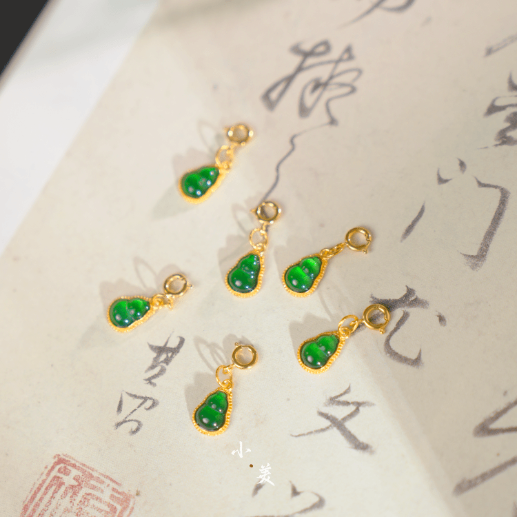 18K金*翡翠娜娜通葫芦吊坠（多样性发一件）G8447