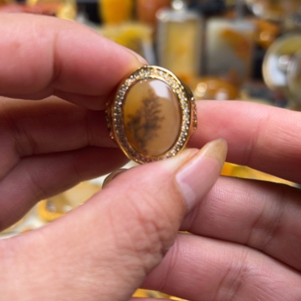 【闪购商品】石英质玉（黄龙玉）挂件合金