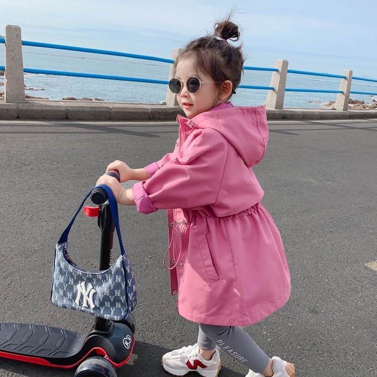 秋冬季潮女童冬秋装新款小儿童韩版冲锋衣中长款风衣女宝外套CYyc