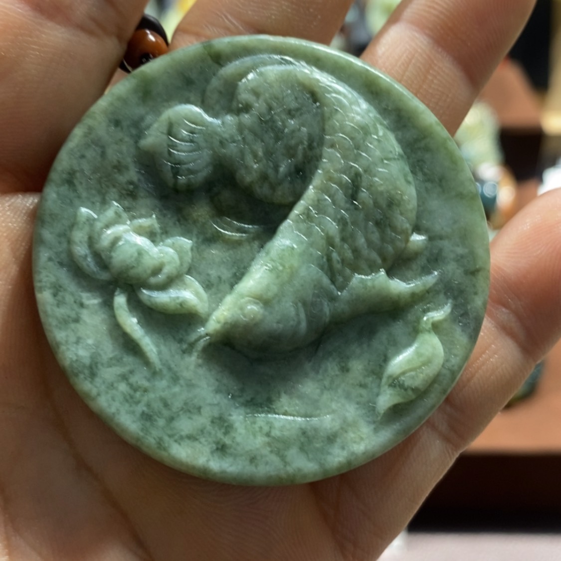 【闪购商品】蛇纹石玉颈饰未镶嵌