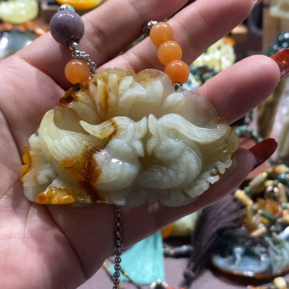 【闪购商品】蛇纹石玉颈饰未镶嵌