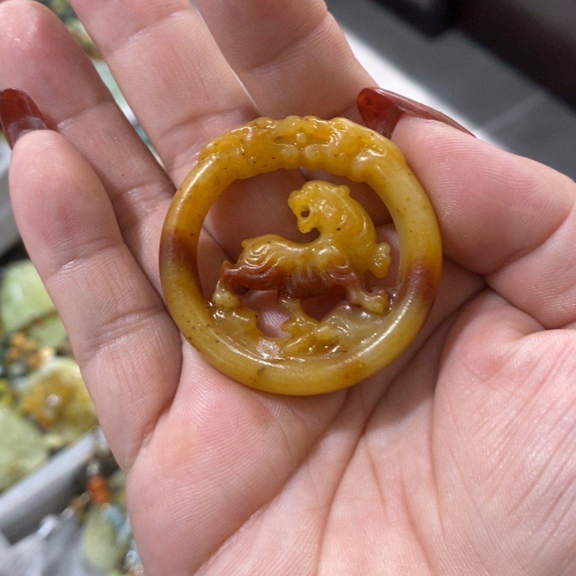 【闪购商品】蛇纹石玉颈饰未镶嵌