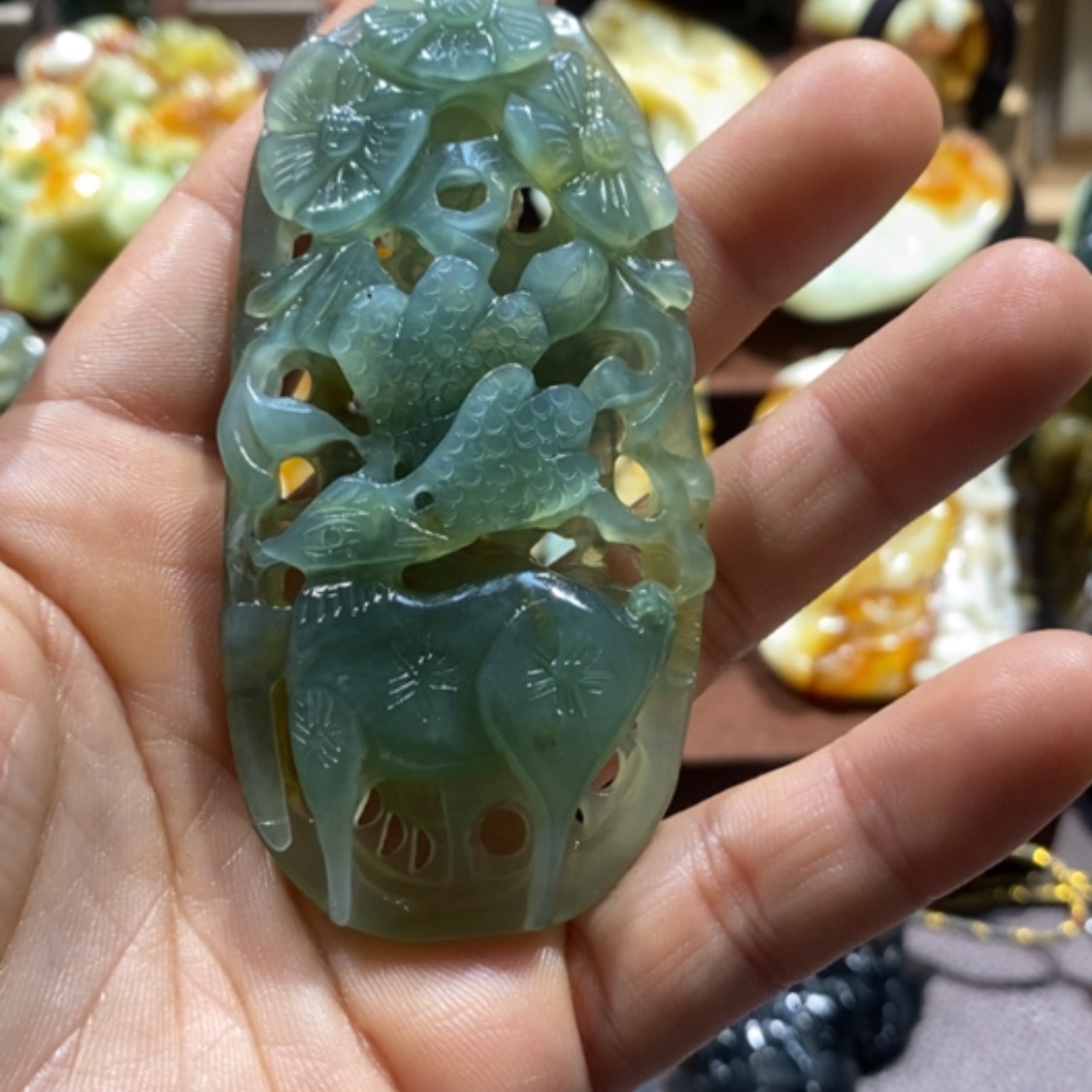 【闪购商品】蛇纹石玉颈饰未镶嵌