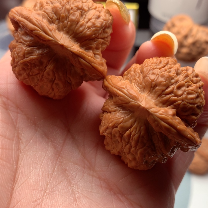 【闪购商品】文玩核桃把件笑**ι血麒麟