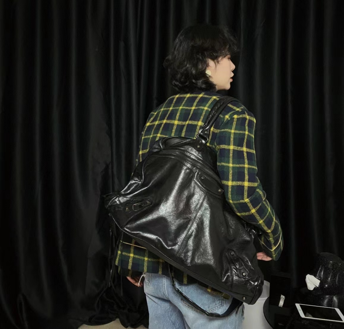 95新 Balenciaga/巴黎世家 送中检/巴黎世家油蜡皮单肩包