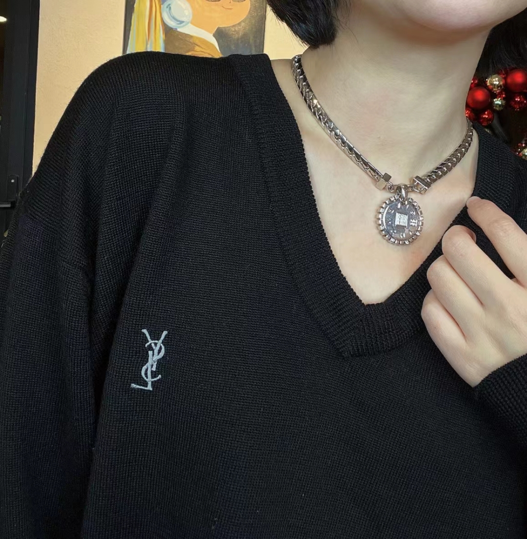 95新 YSL/圣罗兰 送中检/圣罗兰黑色羊毛衫