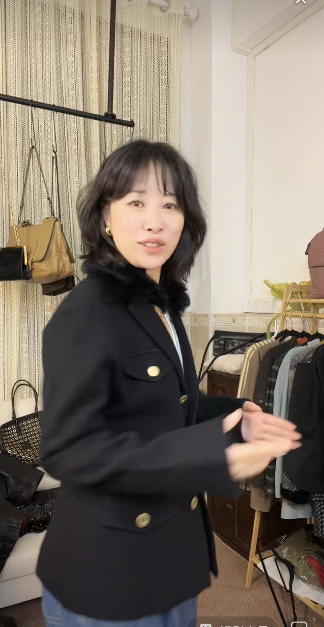 95新  黑色毛领西服