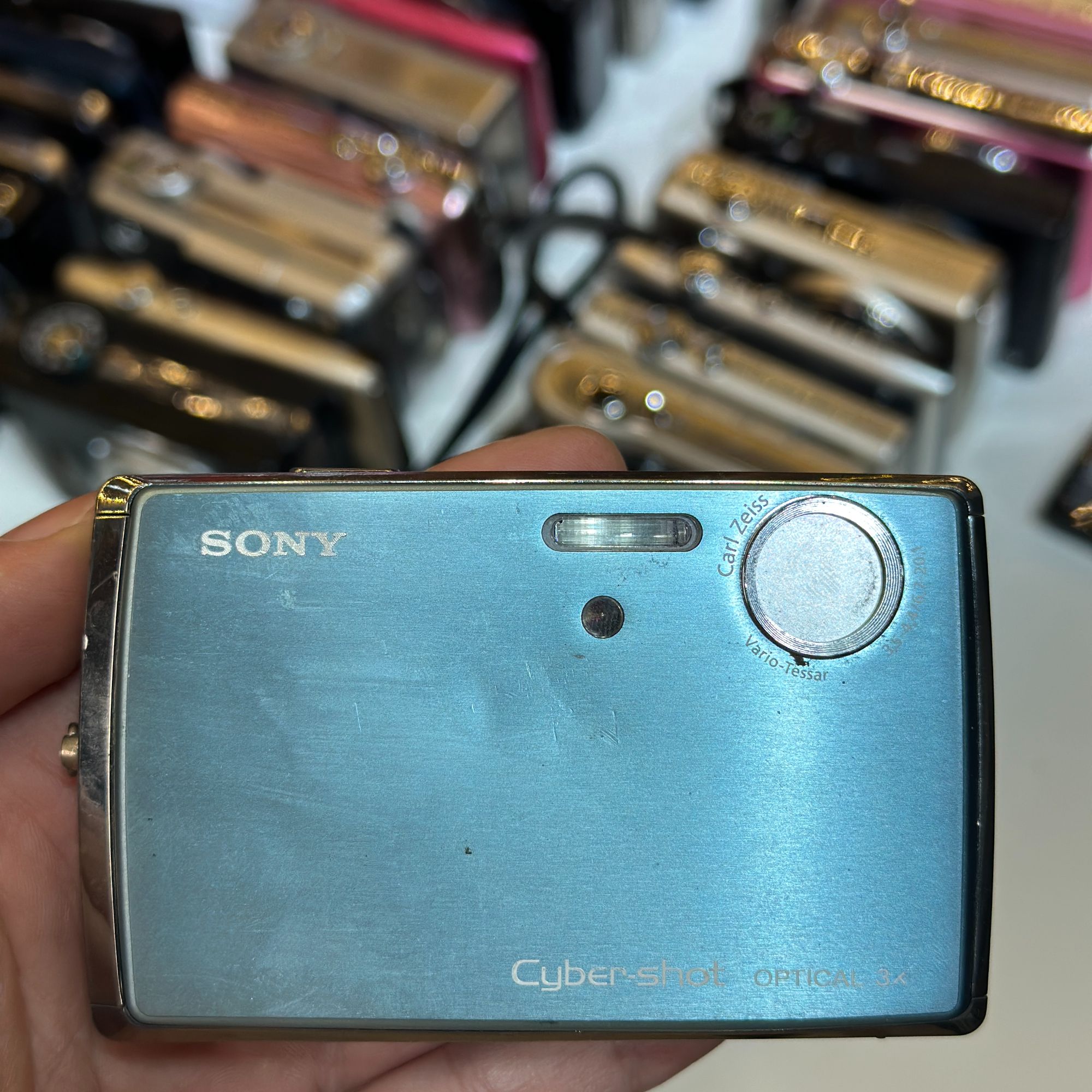 9新 Sony/索尼 索尼T33 510万像素 3倍变焦 包配件（除读卡器外）