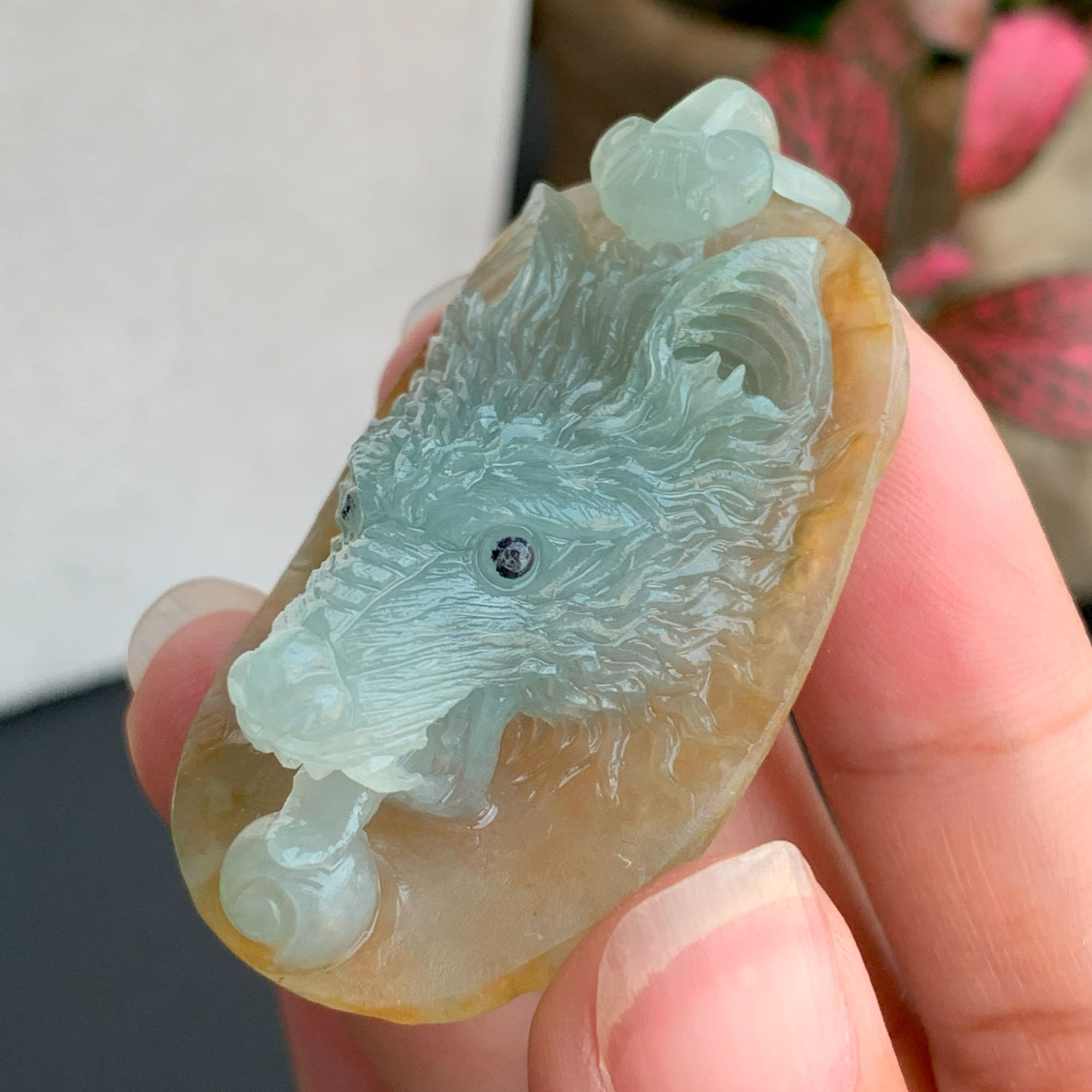 【自然光实拍】清澈 天然翡翠A货黄翡吊环狼头吊坠 定制毛货未抛光