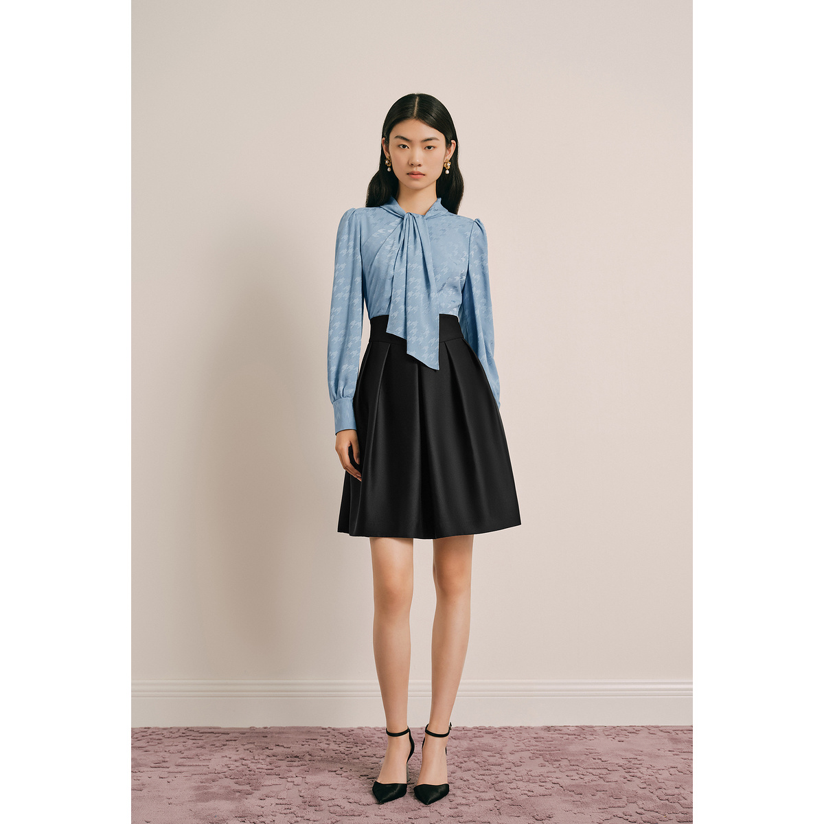 OBBLIGATO奥丽嘉朵系领飘带印花收腰拼接连衣裙1C64305350