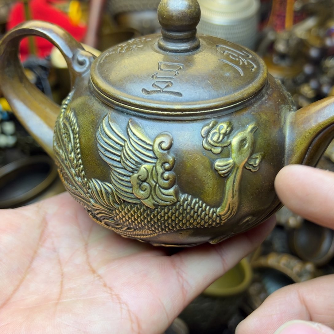 精美铜器办公摆件