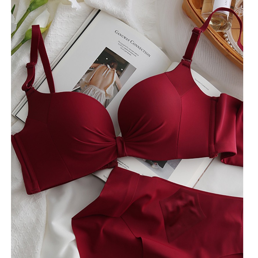 红色内衣女结婚新娘聚拢小胸加厚薄款无钢圈本命年文胸罩性感套装