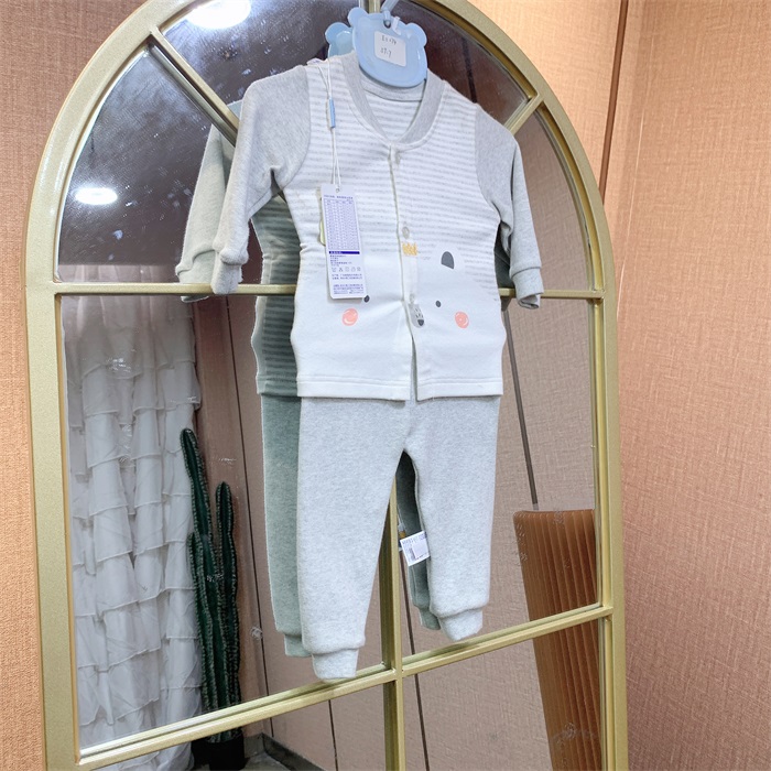 EI074  宝宝上衣裤子两件套
